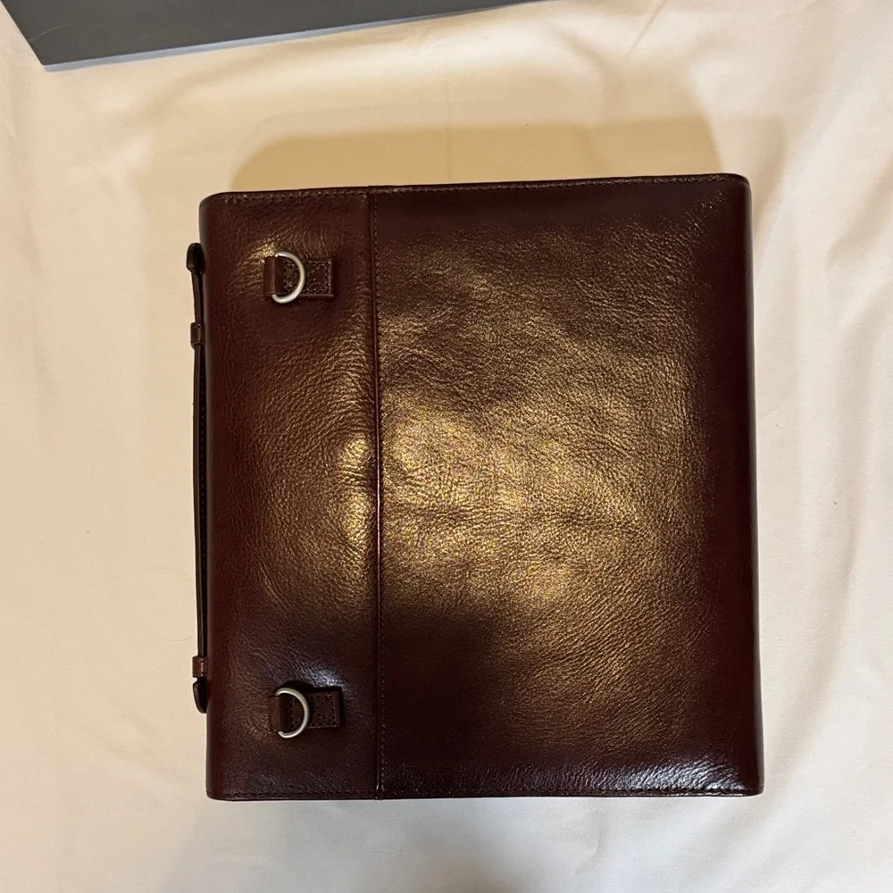Brookstone Dark Brown Leather iPad/Tablet case -New